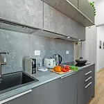 Specchio Di Cielo Center - Happy Apartment