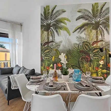 Specchio Di Cielo: Flat With Terrace And Ac Center - Happy Apartman Arona