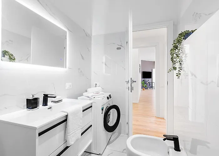 Appartement Specchio Di Cielo Center - Happy Arona